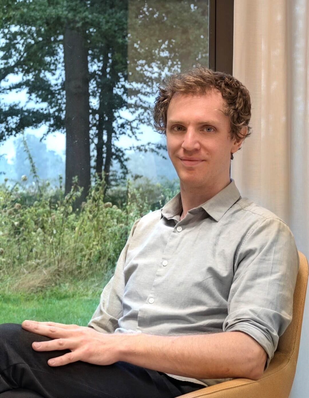 Psychiater B. Overdorp verricht medische expertises op verwijzing van bedrijfsarts en verzekeringsarts.
